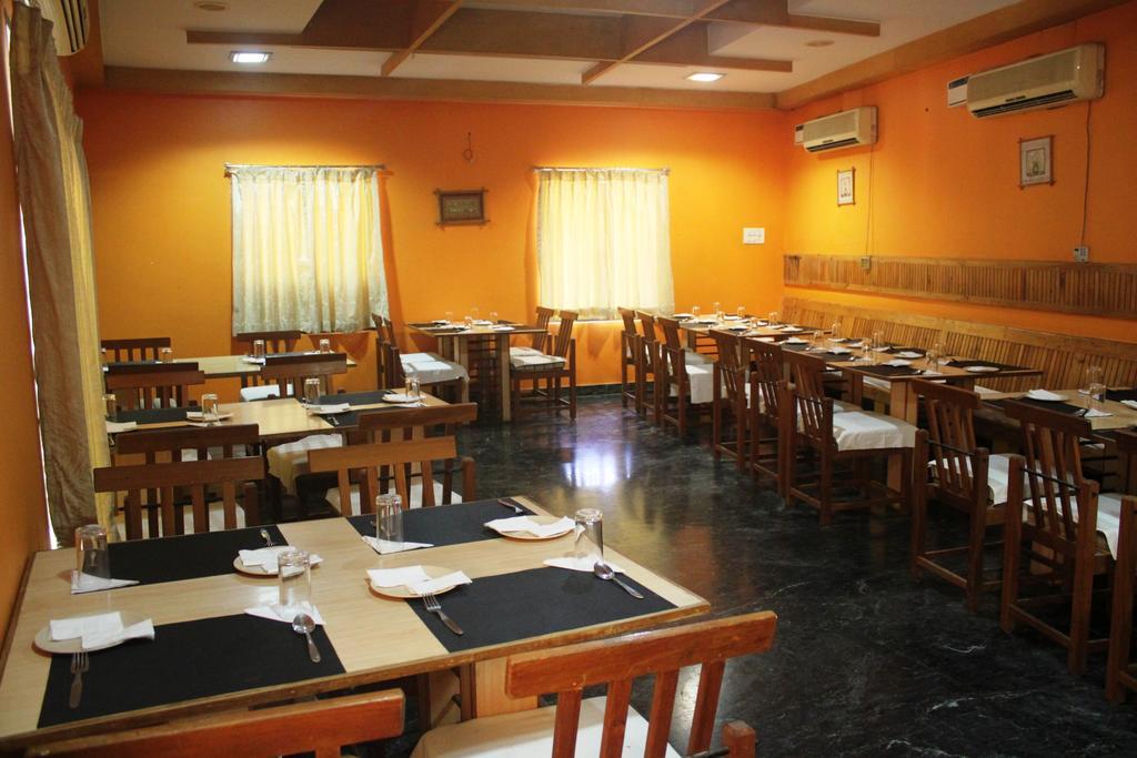 Sterling Arunai Anantha - Tiruvannamalai Luaran gambar