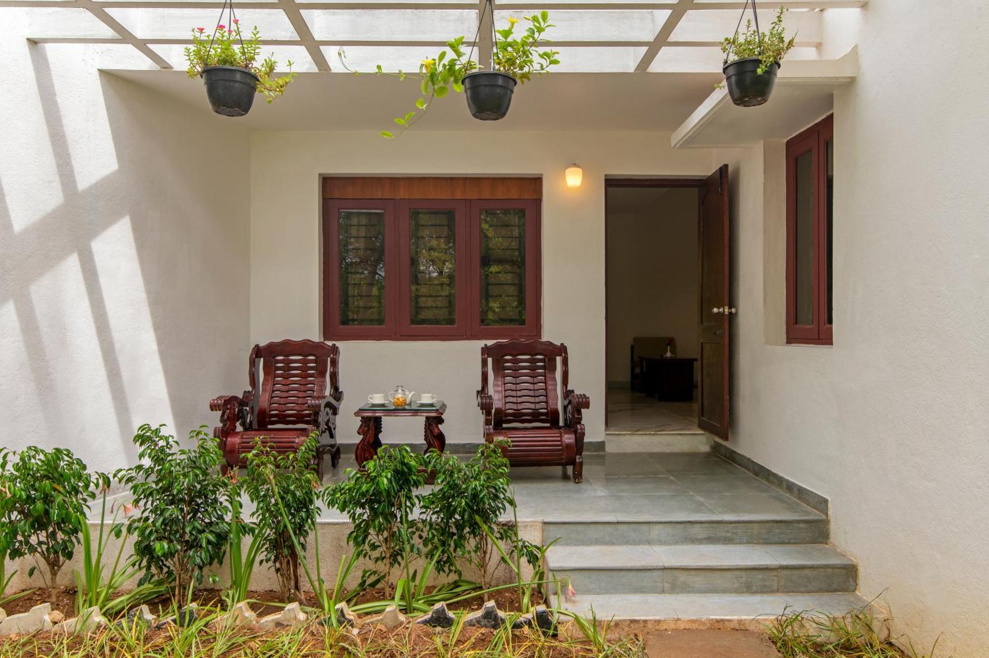 Sterling Arunai Anantha - Tiruvannamalai Luaran gambar
