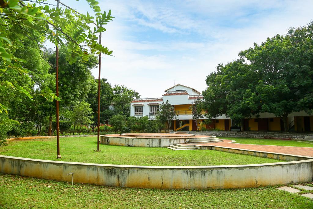 Sterling Arunai Anantha - Tiruvannamalai Luaran gambar
